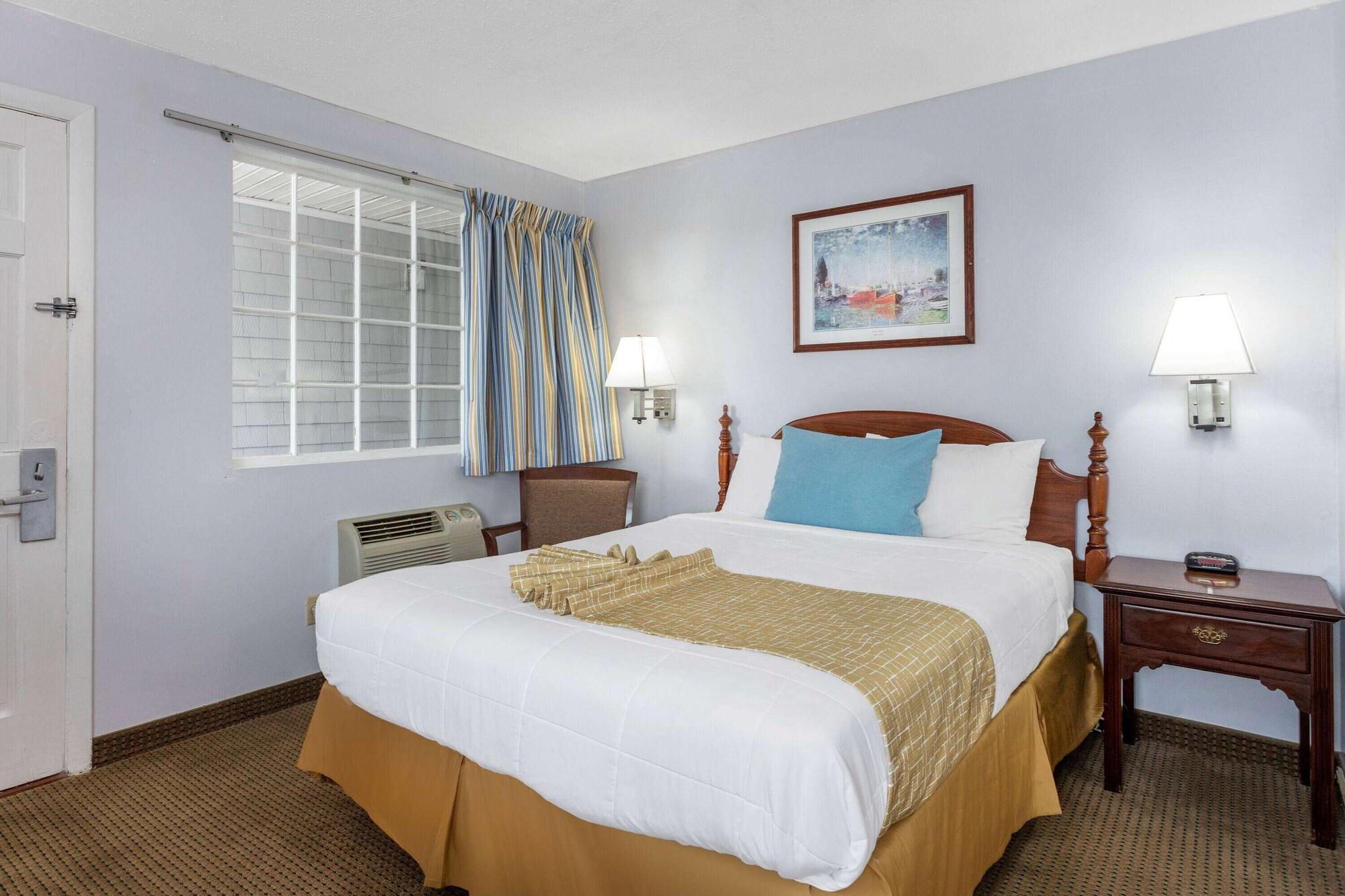 Travelodge By Wyndham Cape Cod Area West Dennis Exterior photo