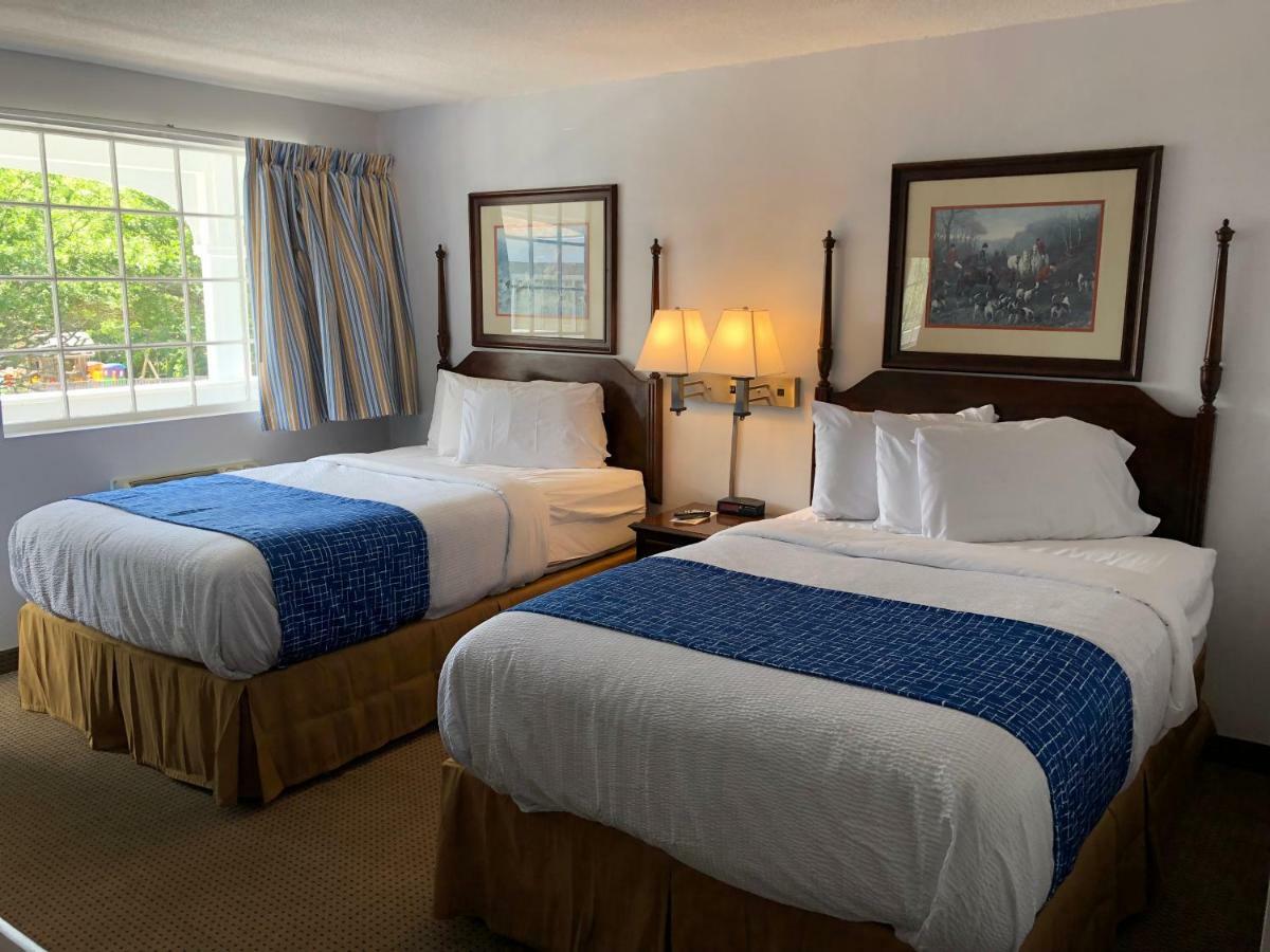 Travelodge By Wyndham Cape Cod Area West Dennis Room photo